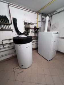 Thermenwartung des Brennwert-Kessels 3